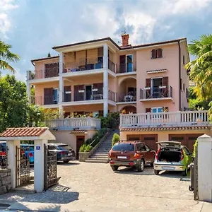  Apartman Rona Ani Horvátország